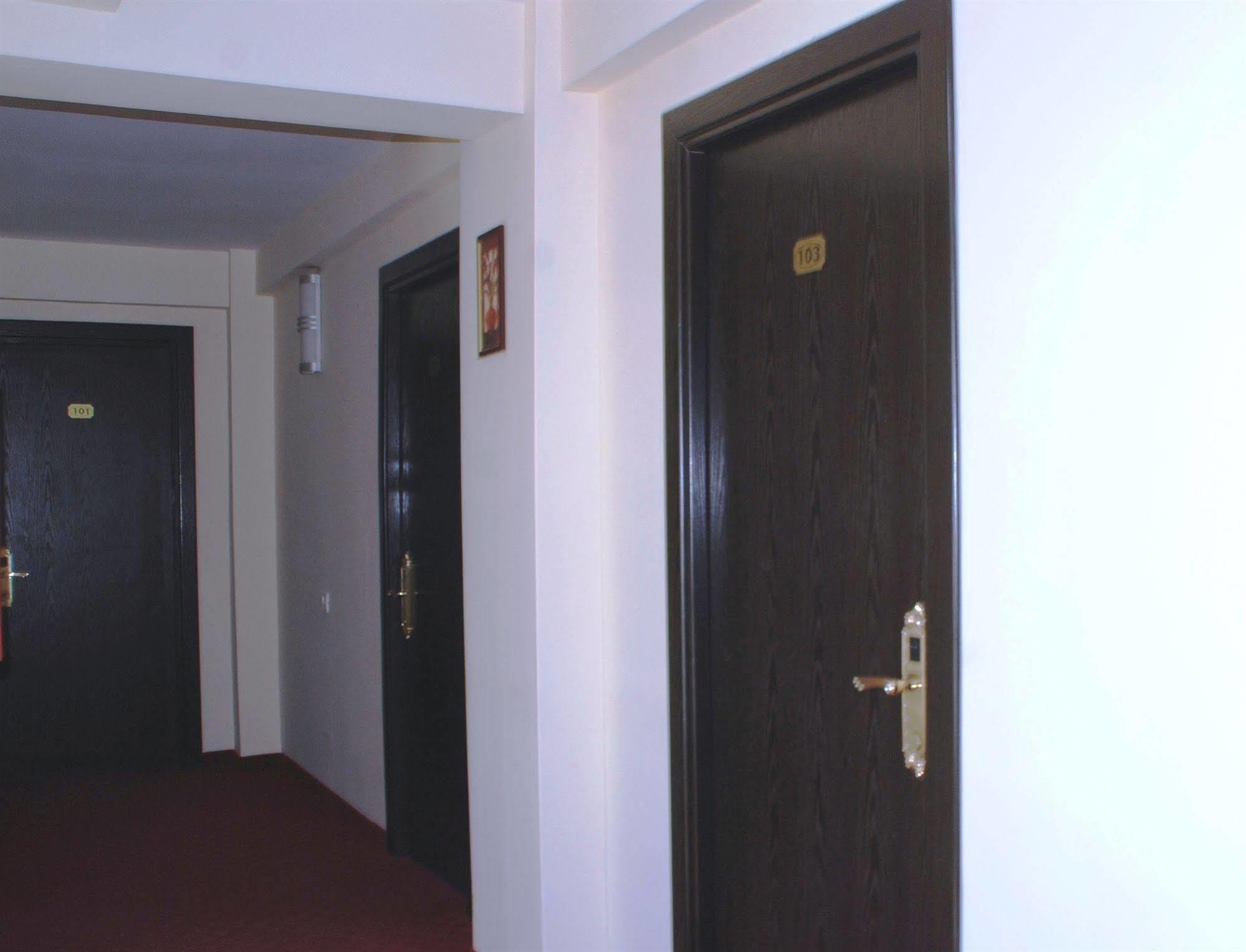 Hotel Ancor Βουκουρέστι Εξωτερικό φωτογραφία